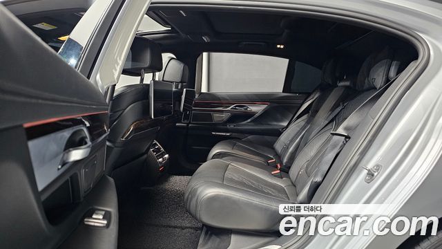 BMW 7-Series 730Ld xDrive