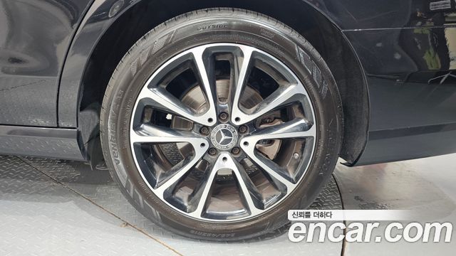 Mercedes-Benz E-Class E250 Avantgarde