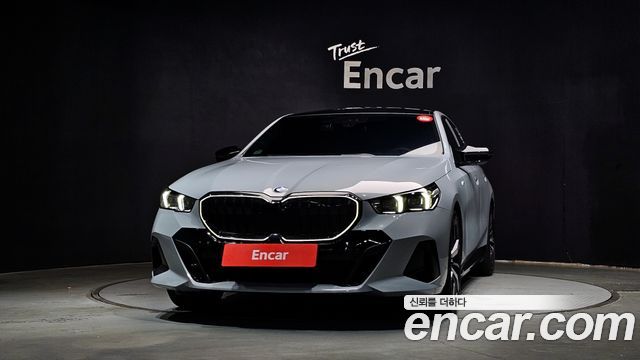 BMW 5-Series 530i xDrive M Sport