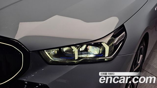 BMW 5-Series 530i xDrive M Sport