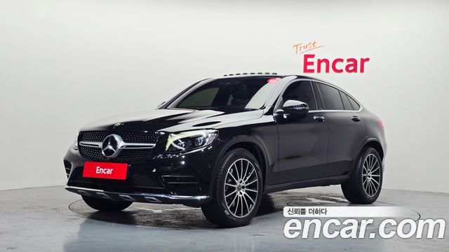 Mercedes-Benz GLC-Class GLC300 4MATIC AMG Line Coupe