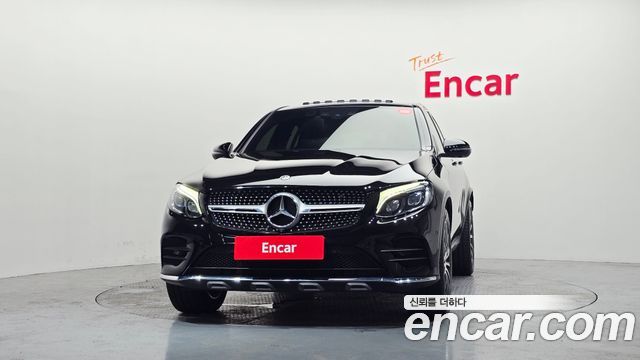 Mercedes-Benz GLC-Class GLC300 4MATIC AMG Line Coupe