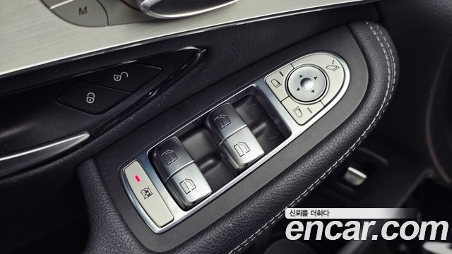 Mercedes-Benz GLC-Class GLC300 4MATIC AMG Line Coupe