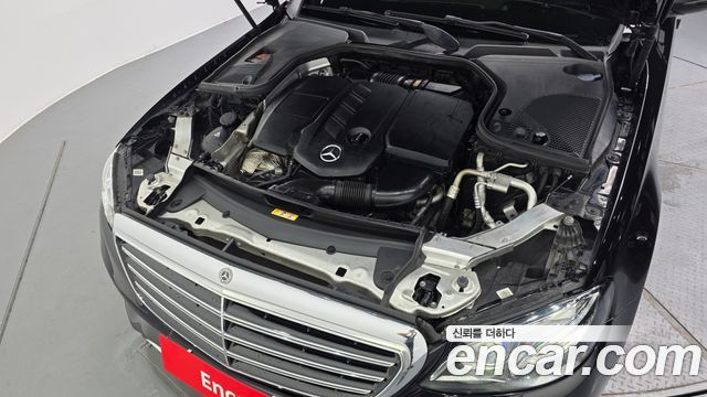 Mercedes-Benz E-Class E220d 4MATIC Exclusive