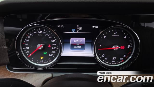 Mercedes-Benz E-Class E220d 4MATIC Exclusive
