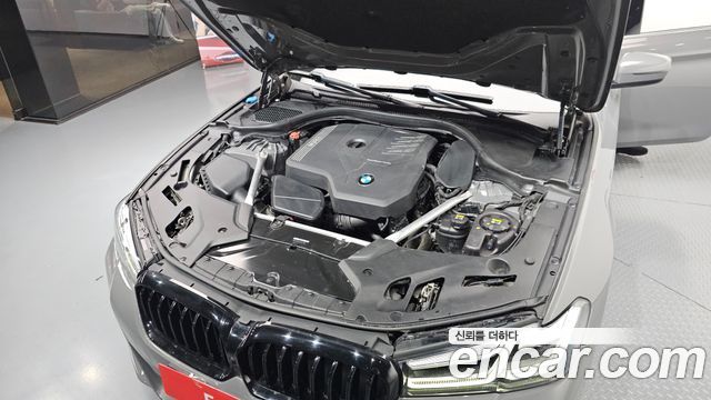 BMW 5-Series 520i M Sport