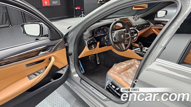 BMW 5-Series 520i M Sport