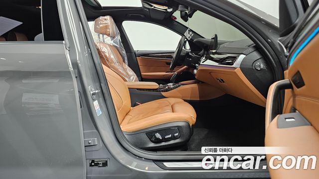 BMW 5-Series 520i M Sport