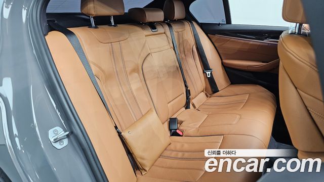 BMW 5-Series 520i M Sport