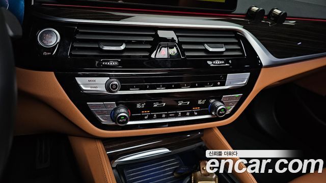 BMW 5-Series 520i M Sport