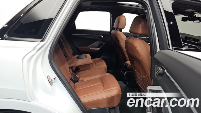 Audi Q3 35 TDI Premium