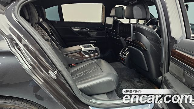BMW 7-Series 730Ld xDrive