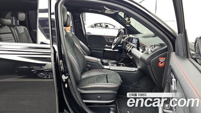 Mercedes-Benz GLB-Class GLB250 4MATIC