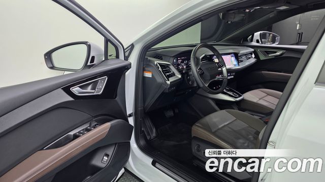 Audi Q4 e-tron 40 Premium