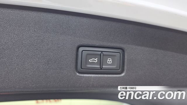 Audi Q4 e-tron 40 Premium