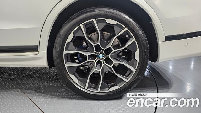 BMW X7 xDrive 40i M Sport 6STR