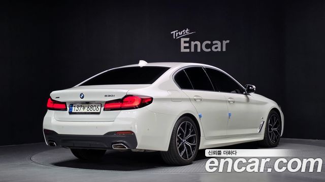 BMW 5-Series 530i xDrive M Sport Package