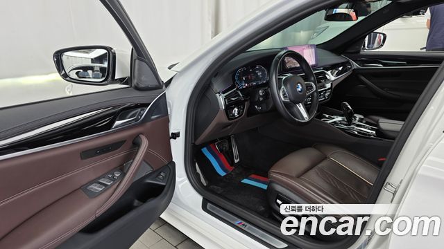 BMW 5-Series 530i xDrive M Sport Package