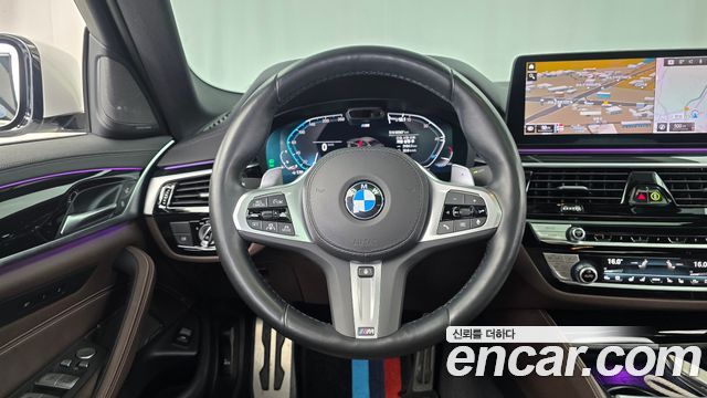 BMW 5-Series 530i xDrive M Sport Package