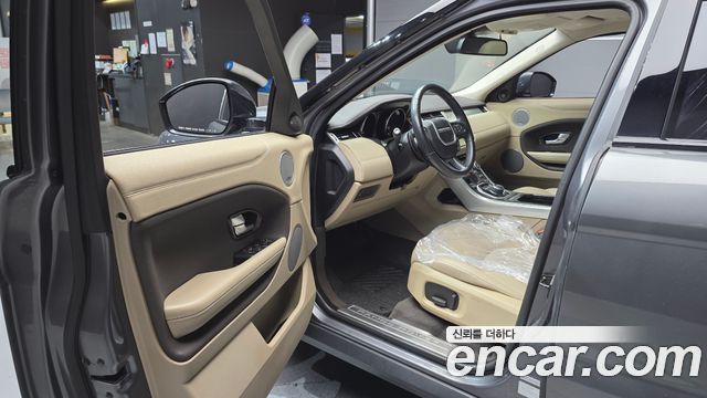 Land Rover Range Rover Evoque 2.0 TD4 SE
