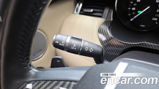 Land Rover Range Rover Evoque 2.0 TD4 SE