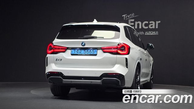 BMW iX3 M Sports