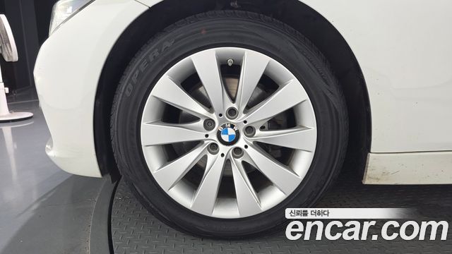 BMW 3-Series 320d