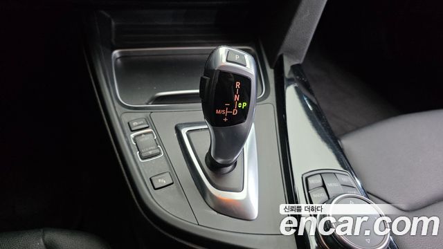 BMW 3-Series 320d