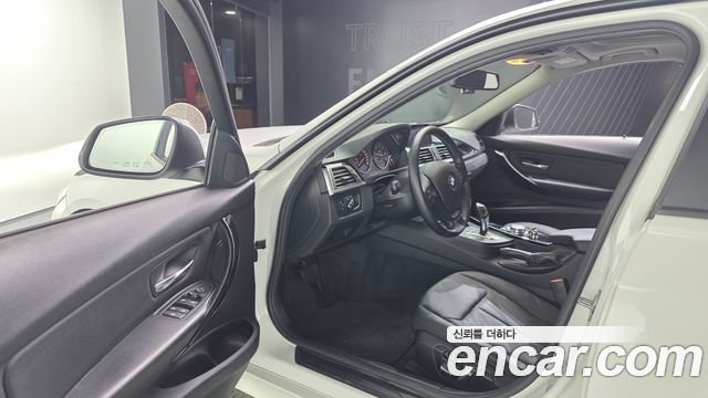 BMW 3-Series 320d