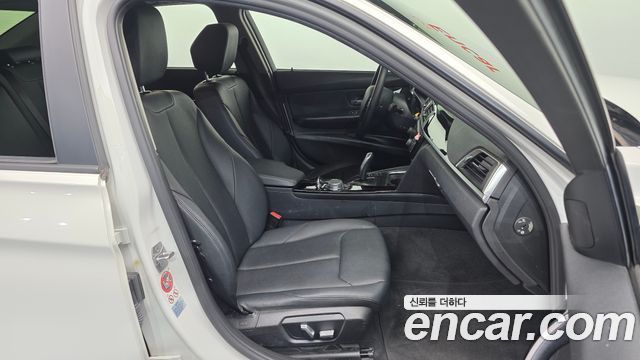 BMW 3-Series 320d