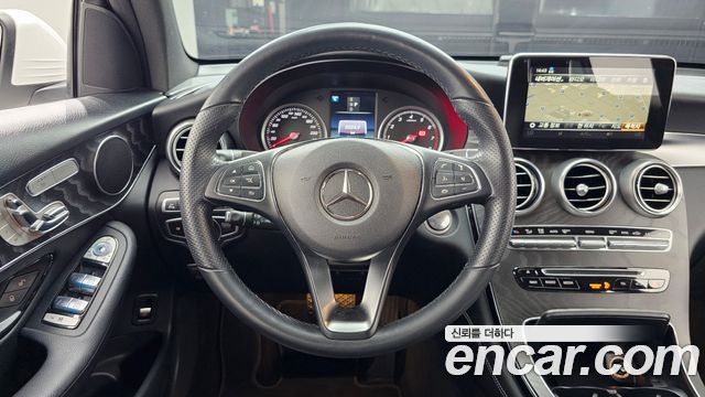 Mercedes-Benz GLC-Class GCL300 4MATIC Coupe