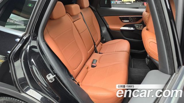 Mercedes-Benz GLC-Class GLC 300 4MATIC Avantgarde