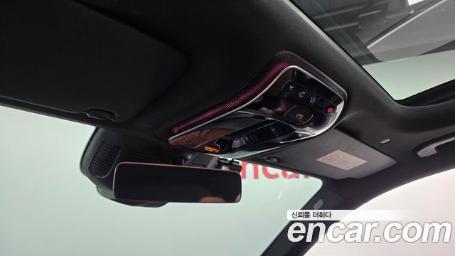 Mercedes-Benz GLC-Class GLC 300 4MATIC Avantgarde