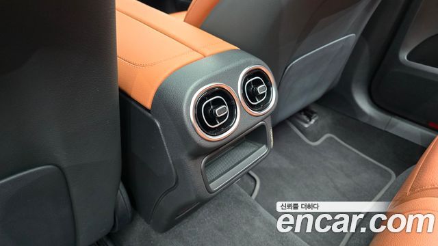 Mercedes-Benz GLC-Class GLC 300 4MATIC Avantgarde