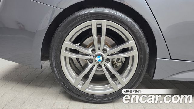 BMW 3-Series 320i M Sport
