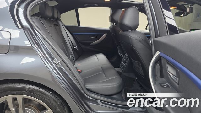 BMW 3-Series 320i M Sport