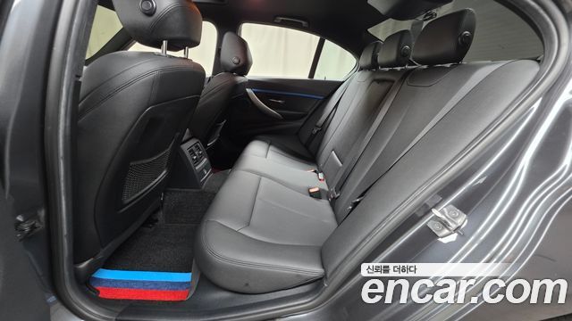 BMW 3-Series 320i M Sport