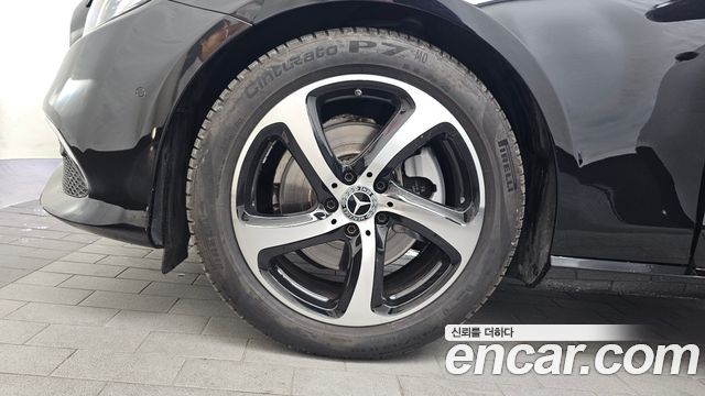 Mercedes-Benz E-Class E250 Avantgarde