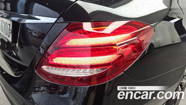 Mercedes-Benz E-Class E250 Avantgarde
