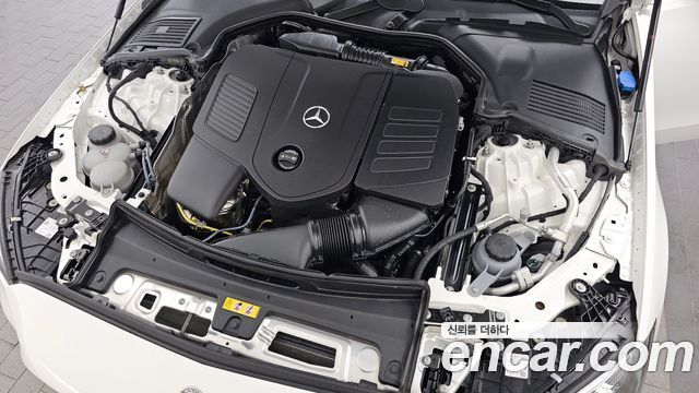 Mercedes-Benz C-Class C200 AMG Line