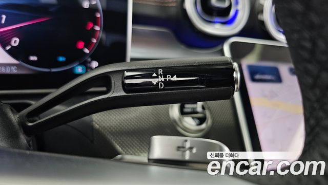 Mercedes-Benz C-Class C200 AMG Line