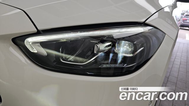 Mercedes-Benz C-Class C200 AMG Line