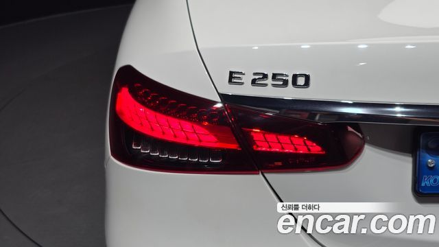 Mercedes-Benz E-Class E250 AMG Line