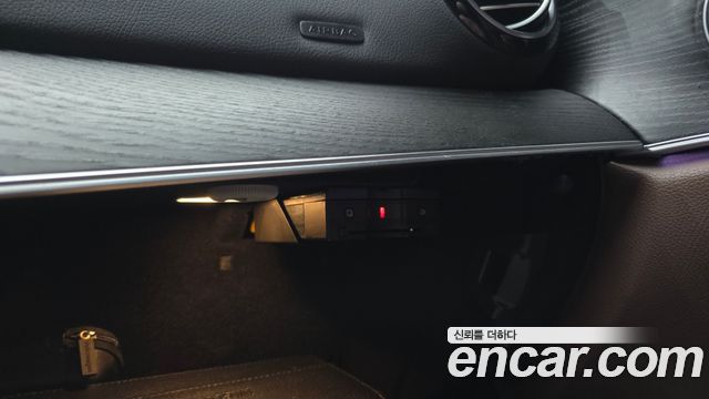 Mercedes-Benz E-Class E250 AMG Line