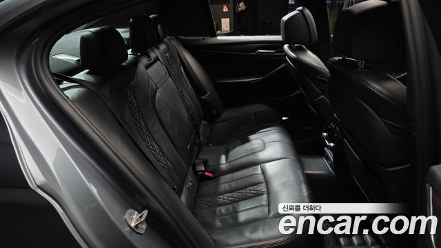 BMW 5-Series 520d M Sport Package Plus