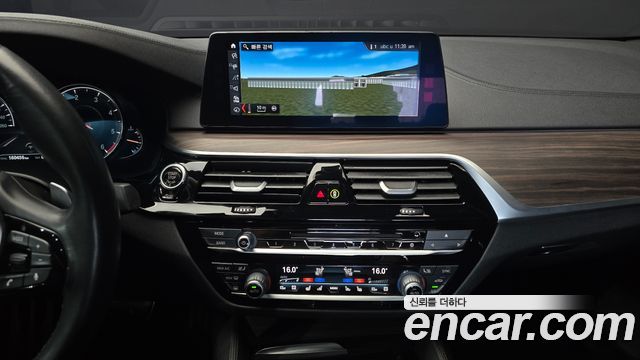 BMW 5-Series 520d M Sport Package Plus