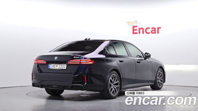 BMW 5-Series 520i M Sport