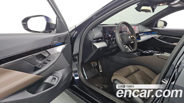 BMW 5-Series 520i M Sport