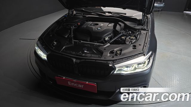 BMW 5-Series 530i M Sport Package