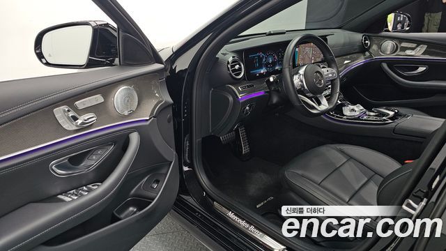 Mercedes-Benz E-Class E350 4MATIC AMG Line